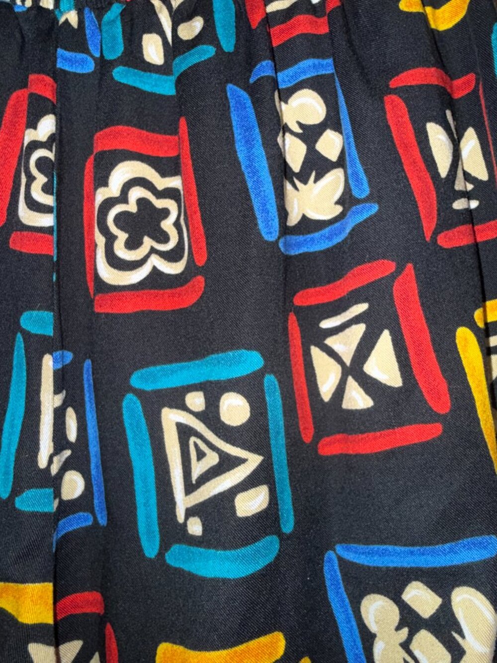 Vintage 90s Worthington Bright Geometric Print Pleated Relaxed High Rise Shorts - Picture 6 of 8